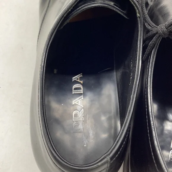 Prada Men’s black with laces dress shoes sz 10